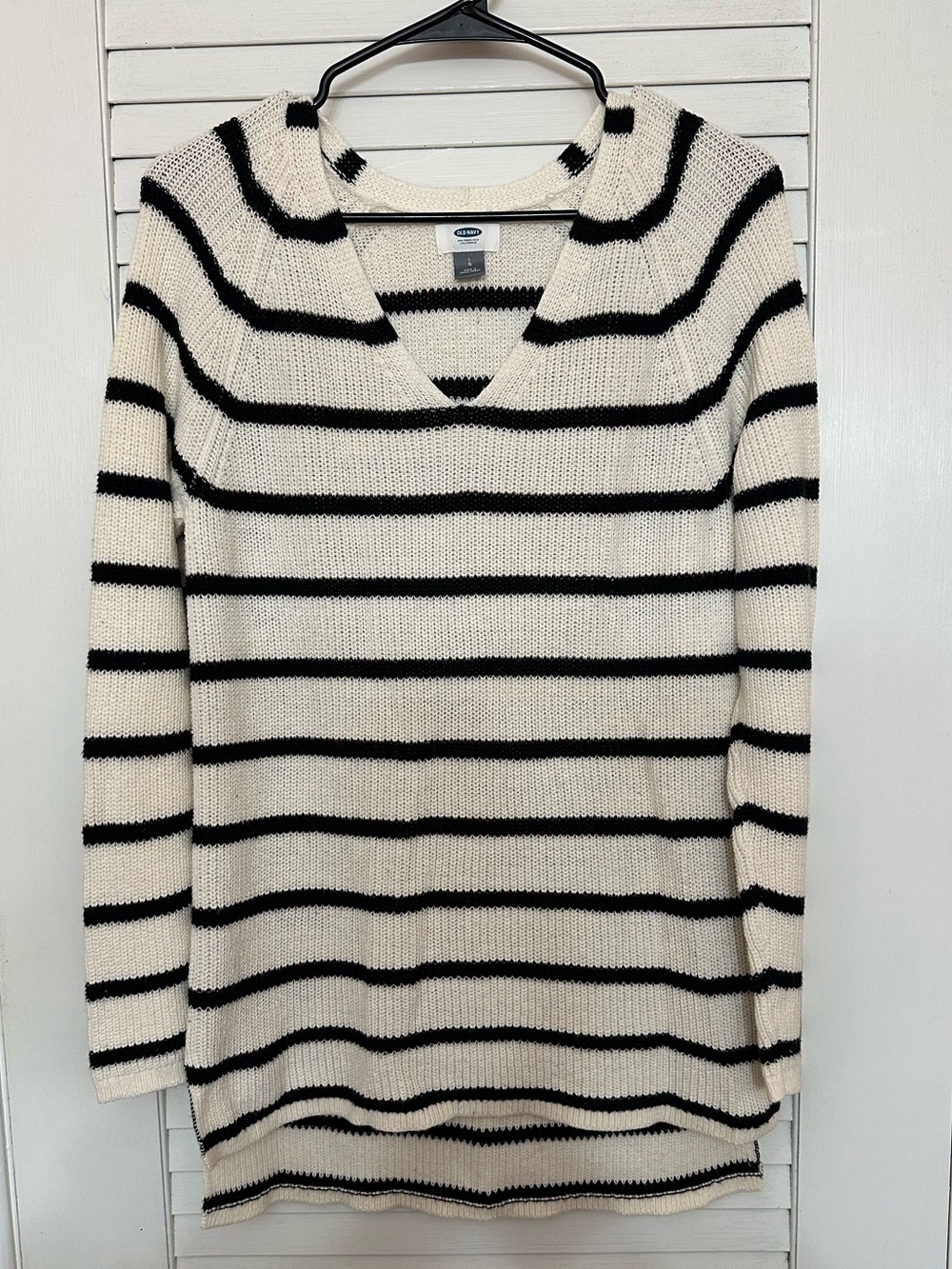 Old Navy Sweater